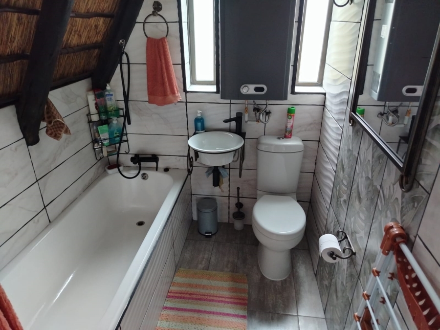 2 Bedroom Property for Sale in Utopia Nature Estate North West